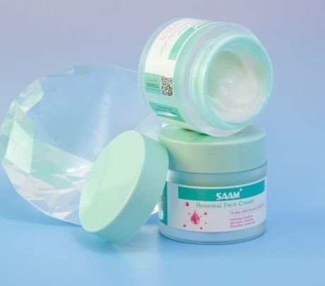 SAAM Renewal Face Cream – Anti - Aging Moisturizer for Wrinkles, Fine Lines & Glowing Skin - Emirati Elegance